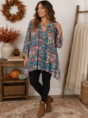 Umgee Size Medium Teal Floral Boho Bell Sleeve Hi Low Tunic Top